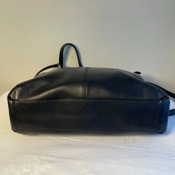 COACH Christie Crossgrain Leather Carryall Shoulder Bag in Black - Preowned - Picture 3 of 15